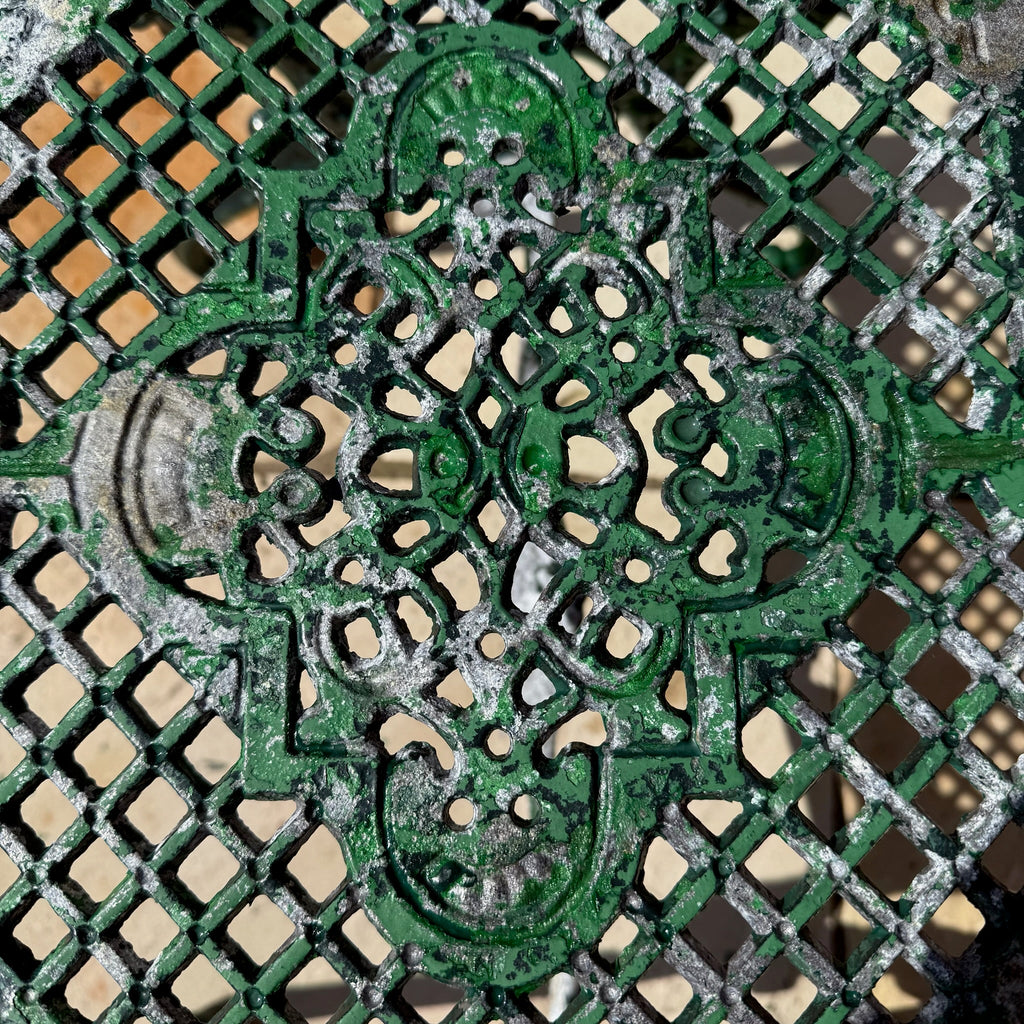Antique decorative cast iron Garden Chair