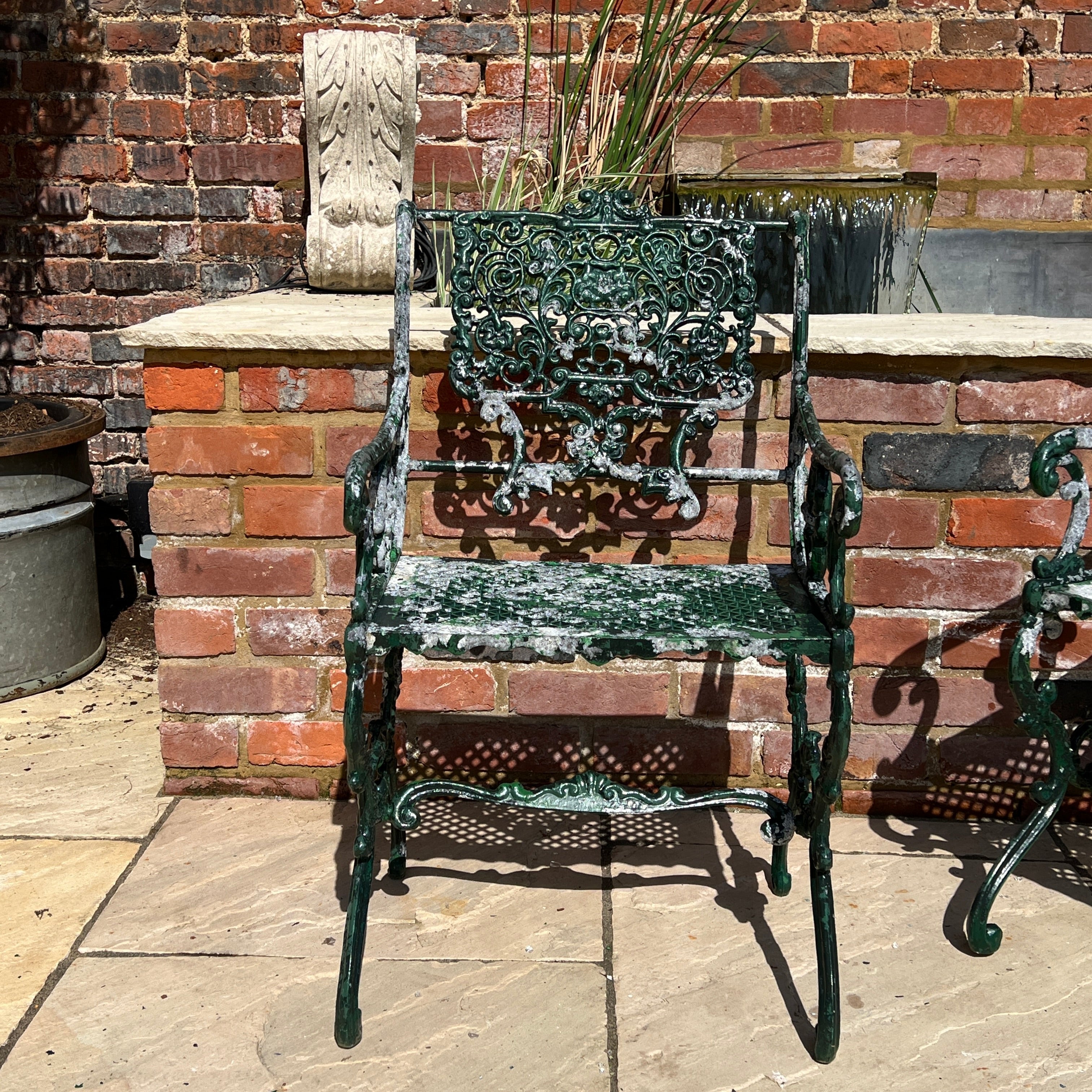 Antique decorative cast iron Garden Chair