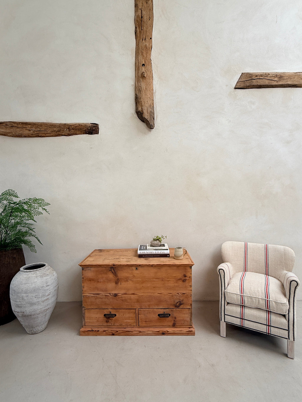 Antique pine blanket box with drawers | Maya