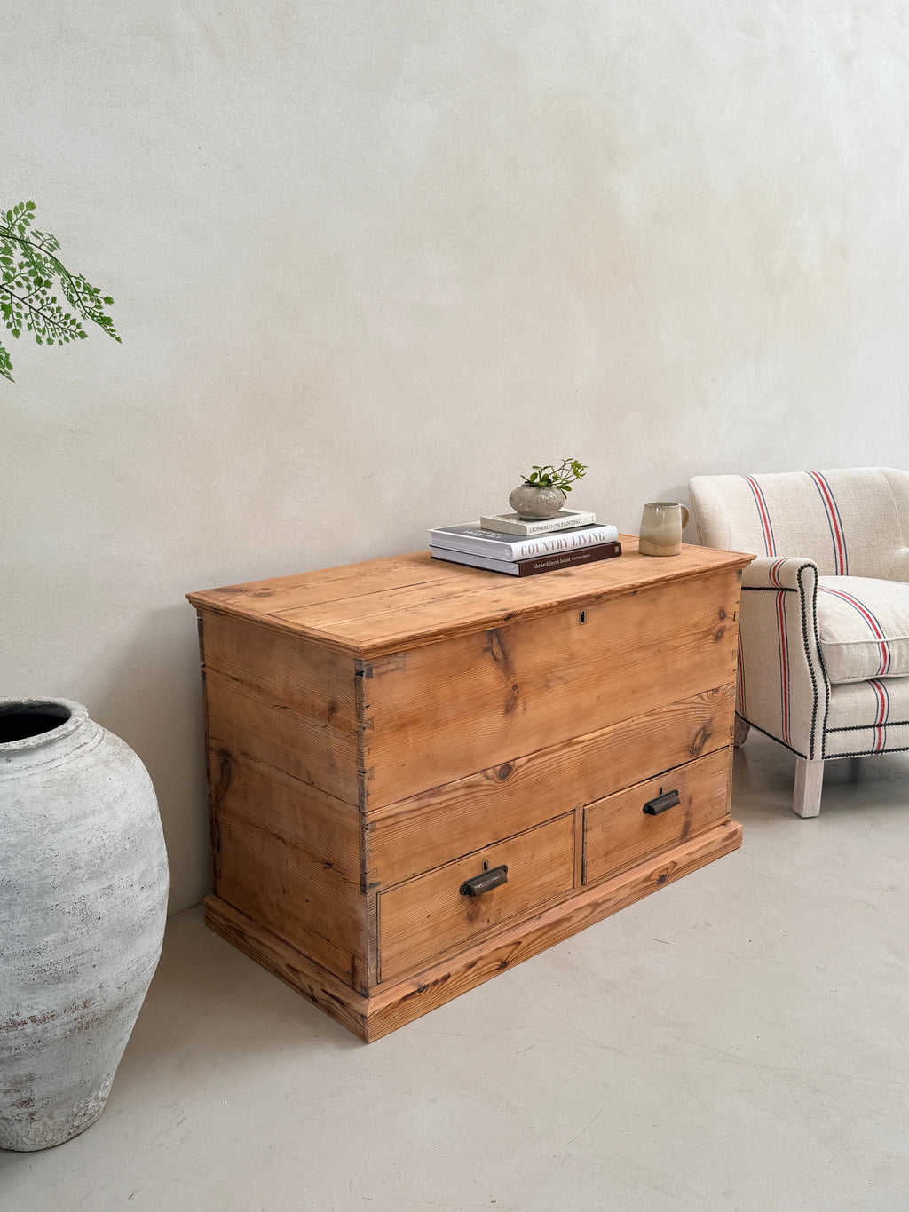 Antique pine blanket box with drawers | Maya