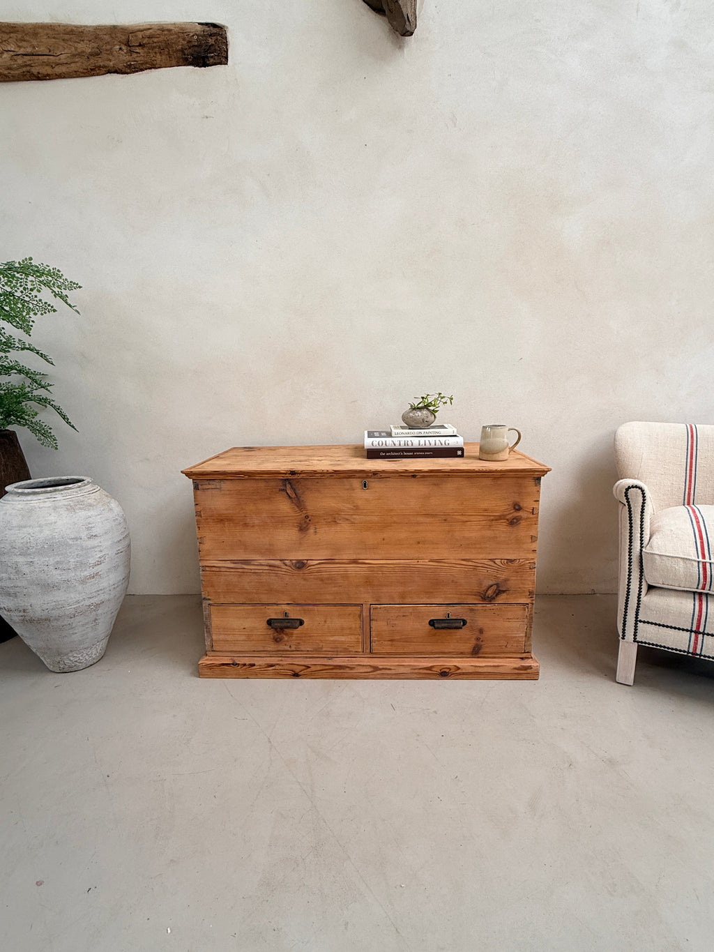Antique pine blanket box with drawers | Maya
