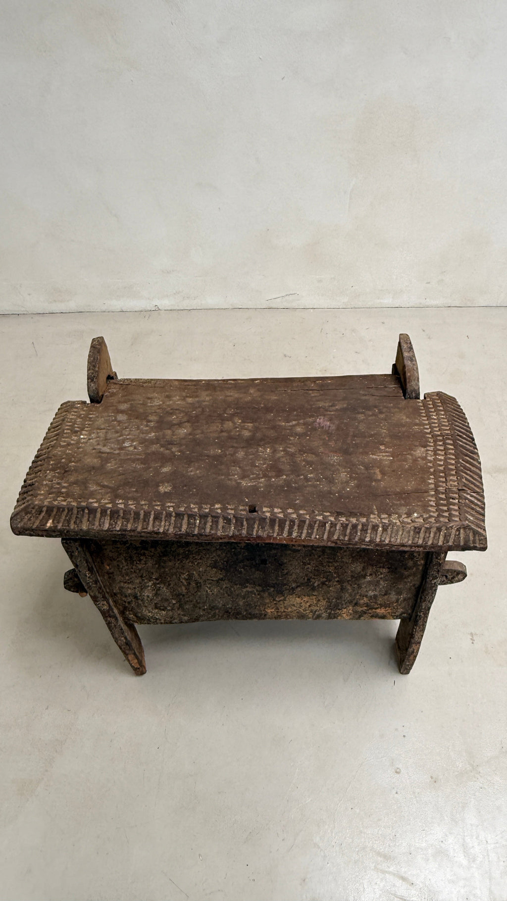 Antique wooden coffer storage box | Sandoor