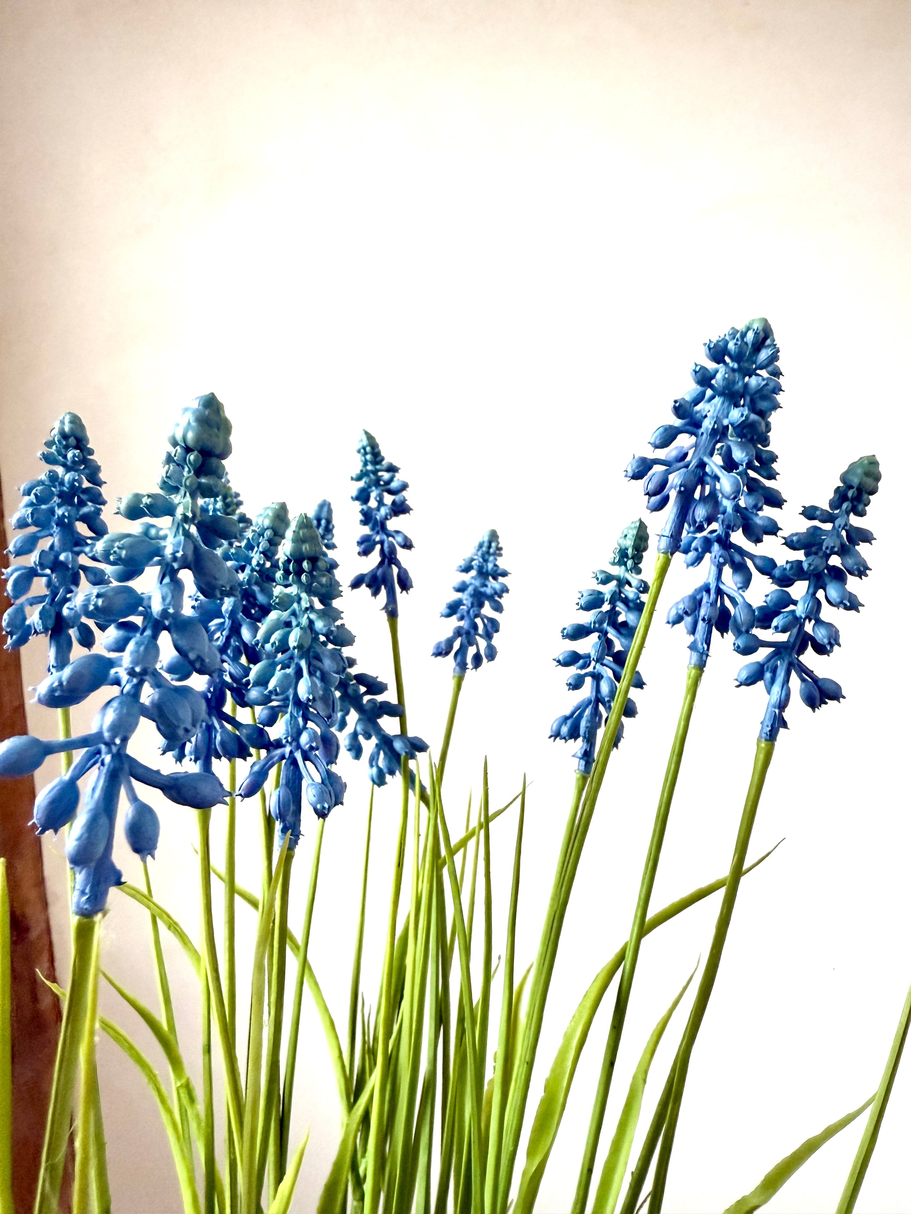 Faux Muscari Spray 73ccm