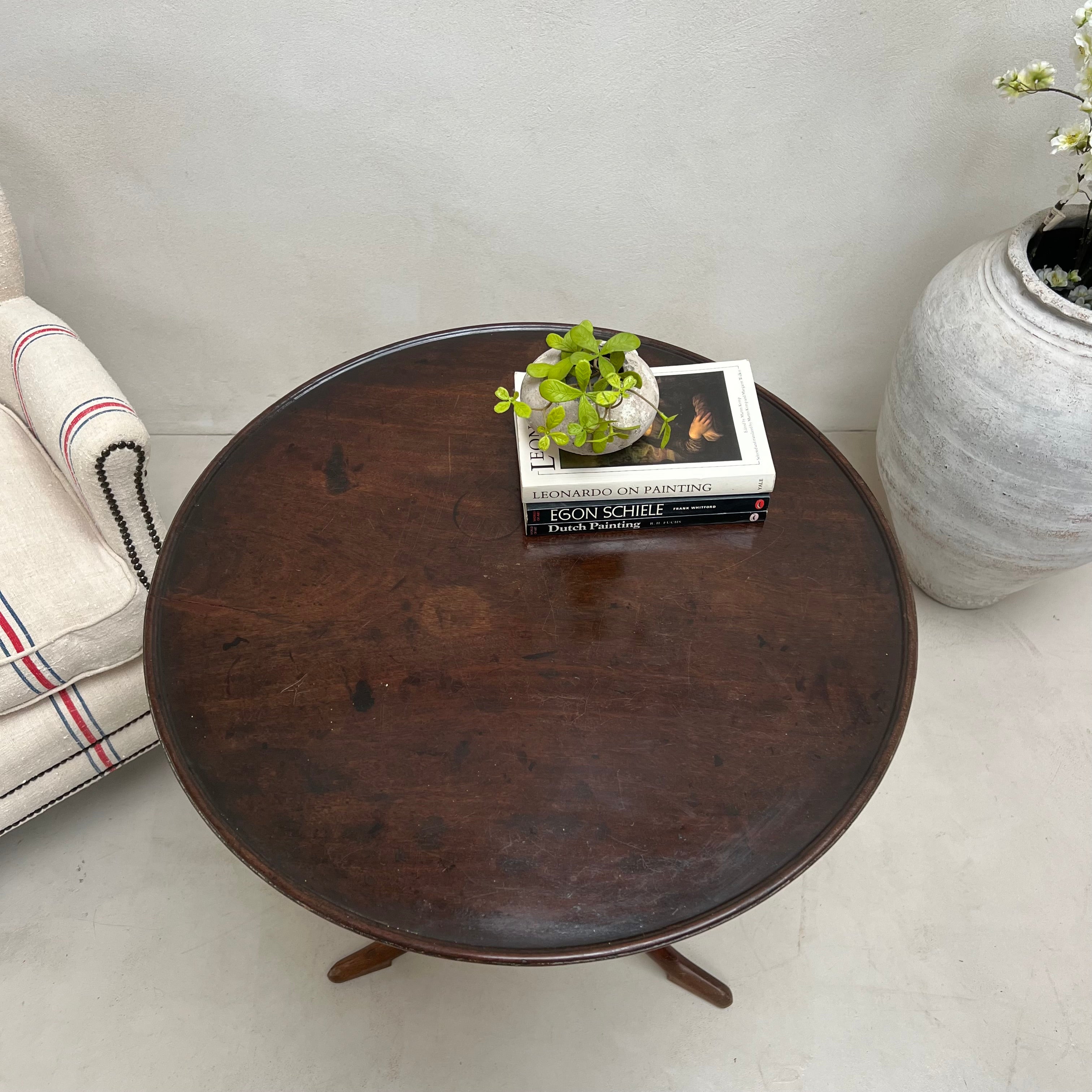 Georgian Mahogany Pedestal Table | George