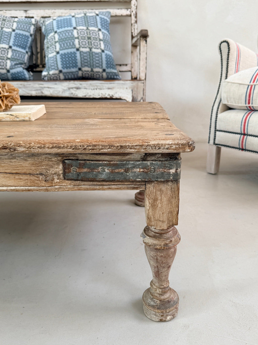 Rustic Vintage Coffee Table | Alexandra