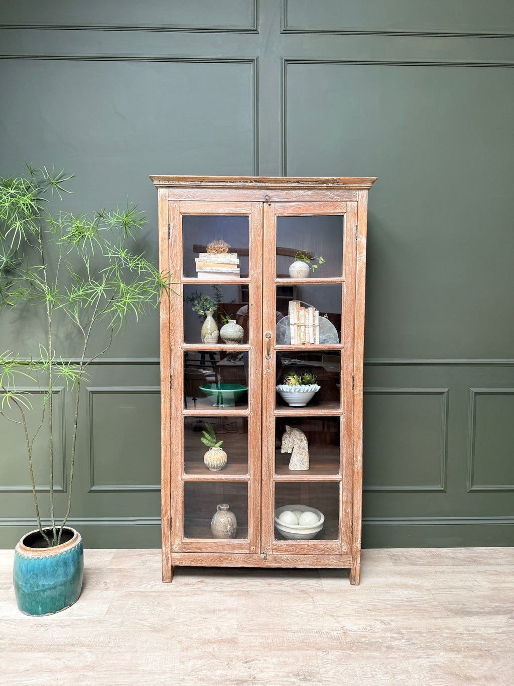 Vintage Display Cabinet | Naomi