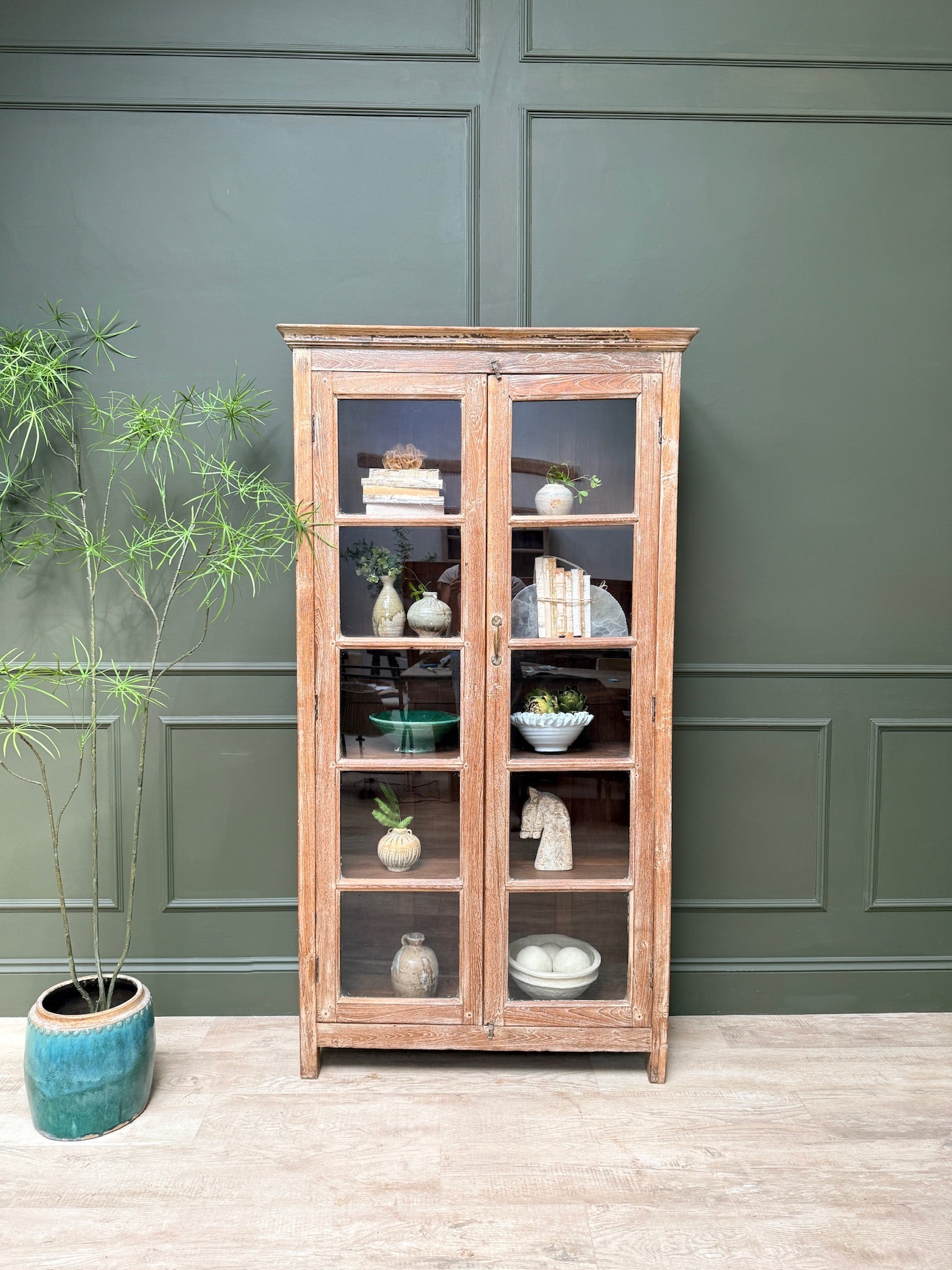 Vintage Display Cabinet | Naomi