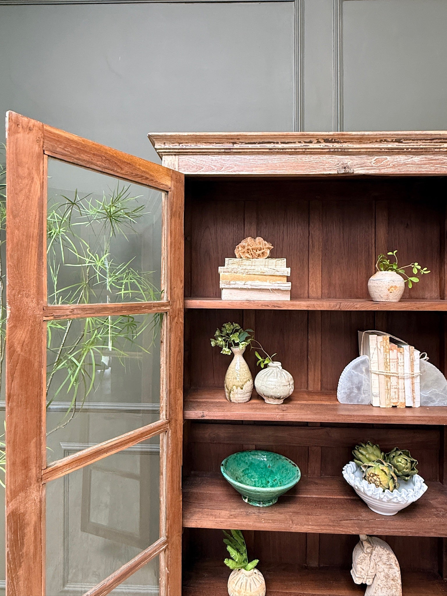 Vintage Display Cabinet | Naomi