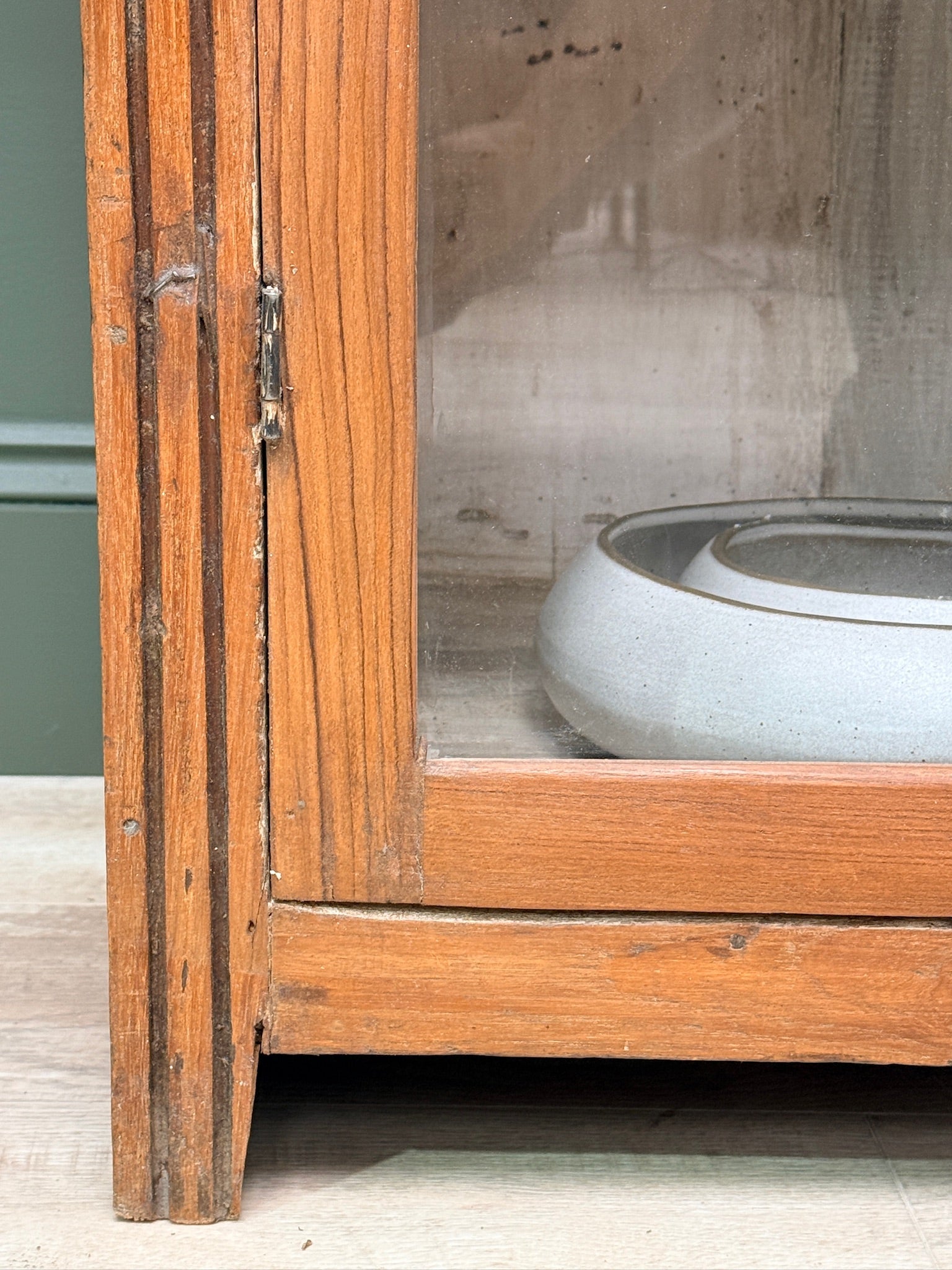 Large vintage glazed wooden display cabinet | Artie