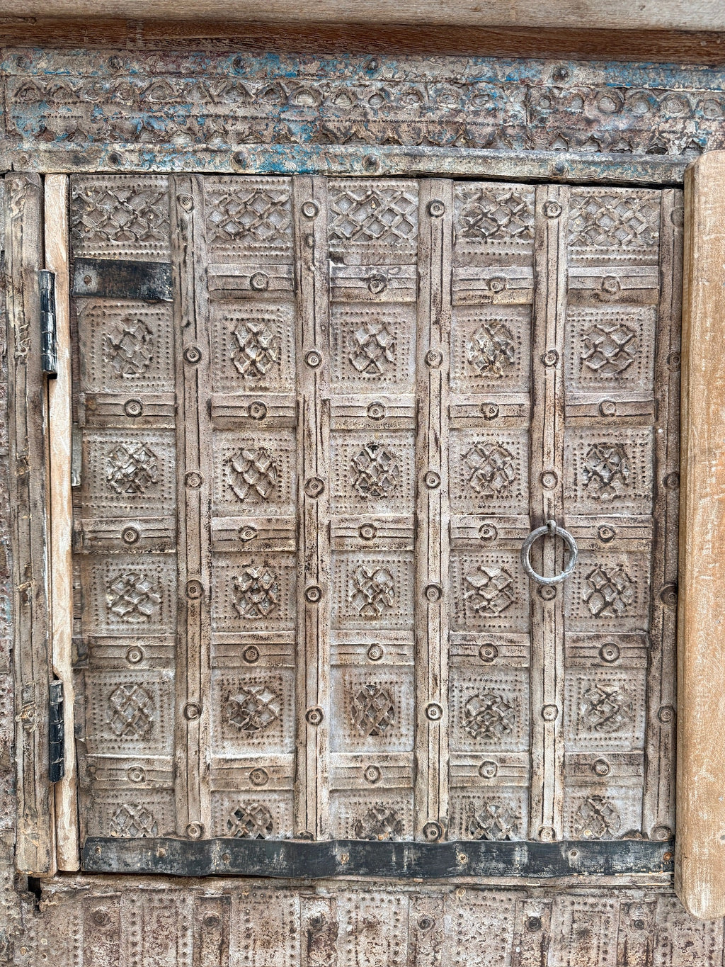 Antique Indian Damchiya Cabinet Sideboard | Pitara
