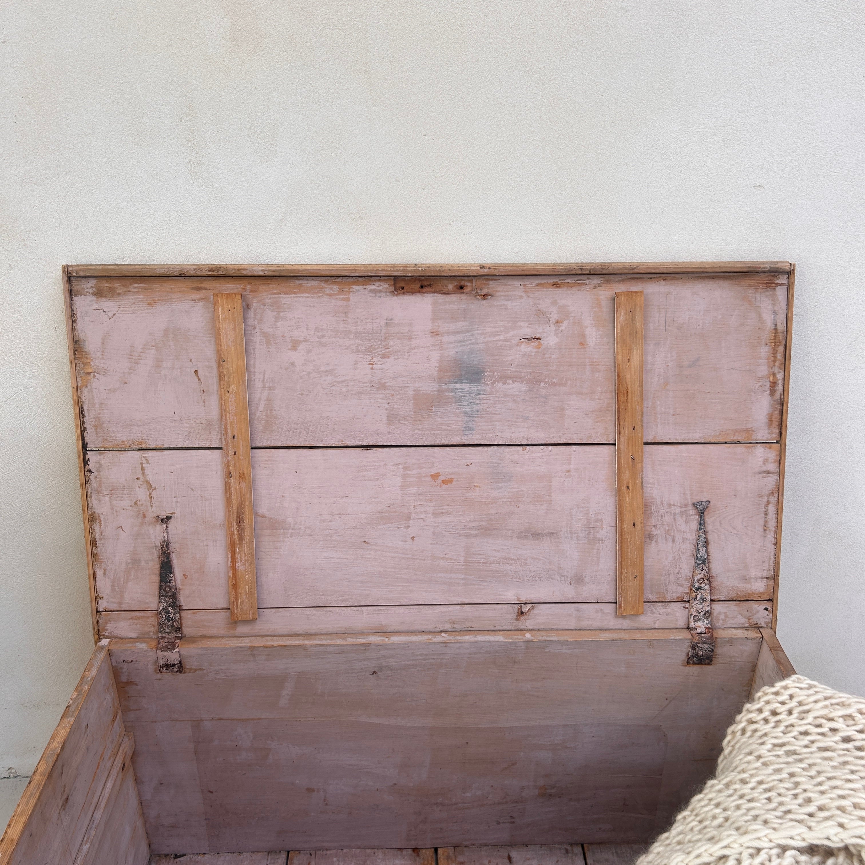 Vintage Blanket Box | Lawrence