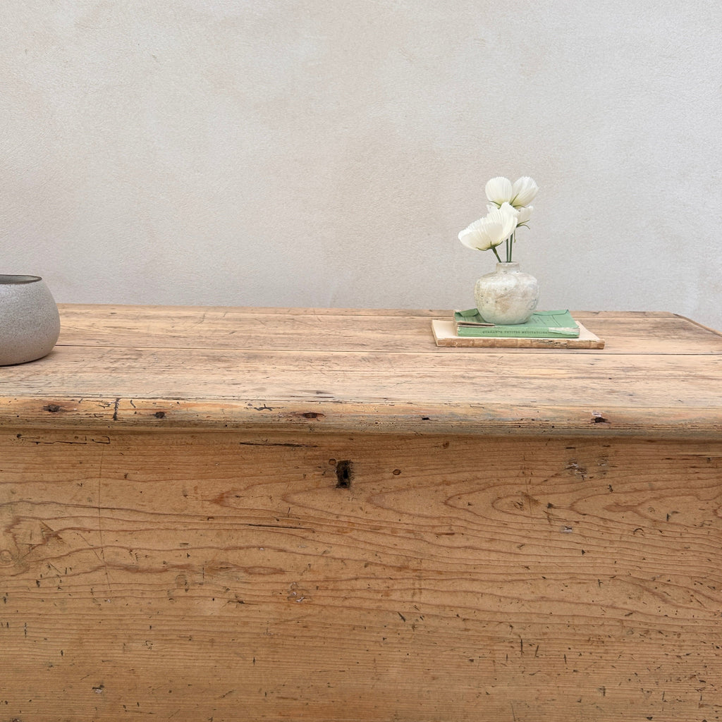 Vintage Blanket Box | Lawrence