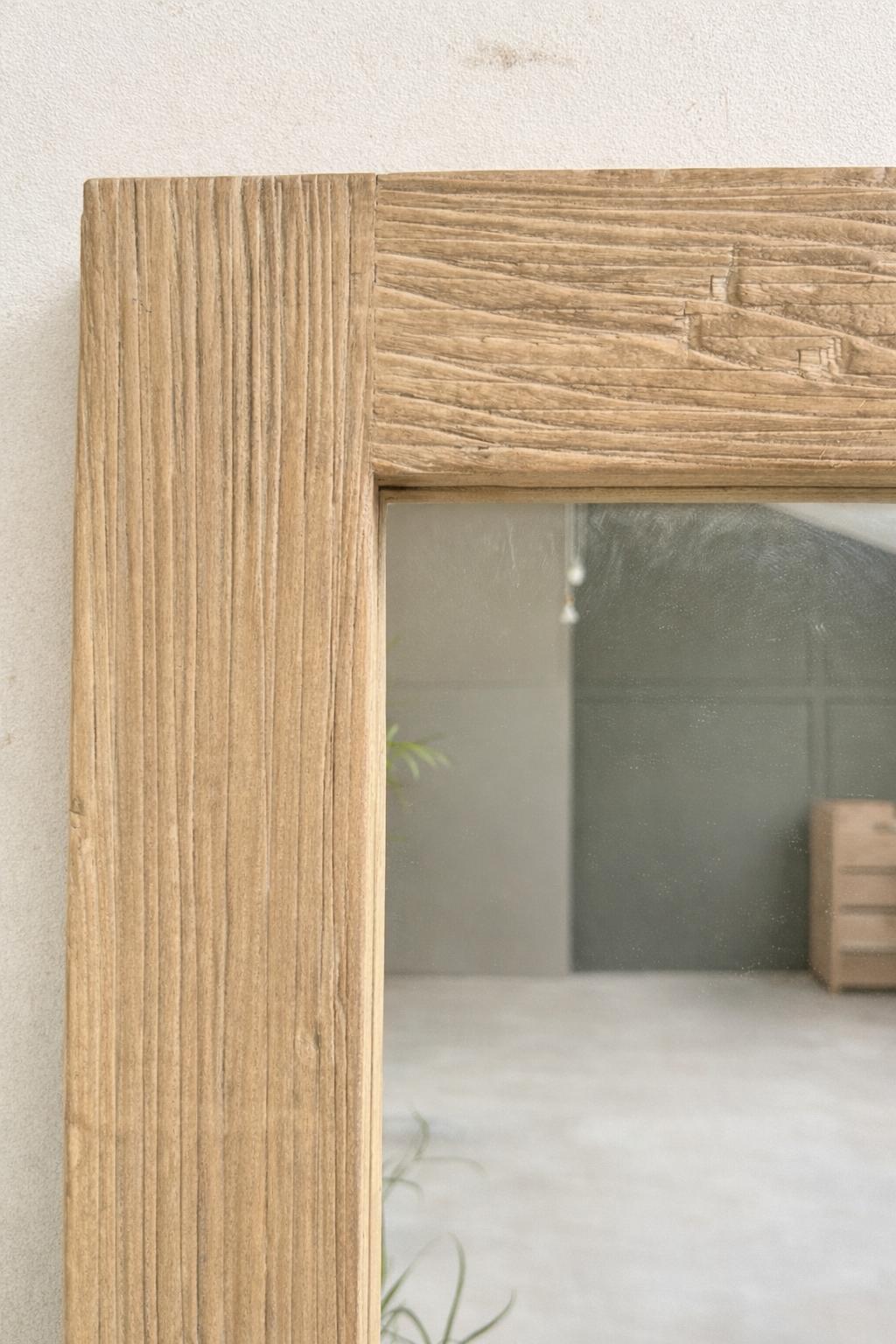 Large rectangular hand-carved elm mirror | Aurelia